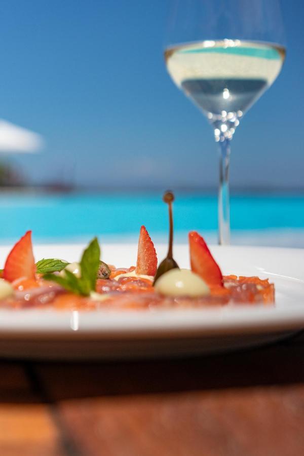 L'Ea Bianca Luxury Resort Baja Sardinia Exterior foto
