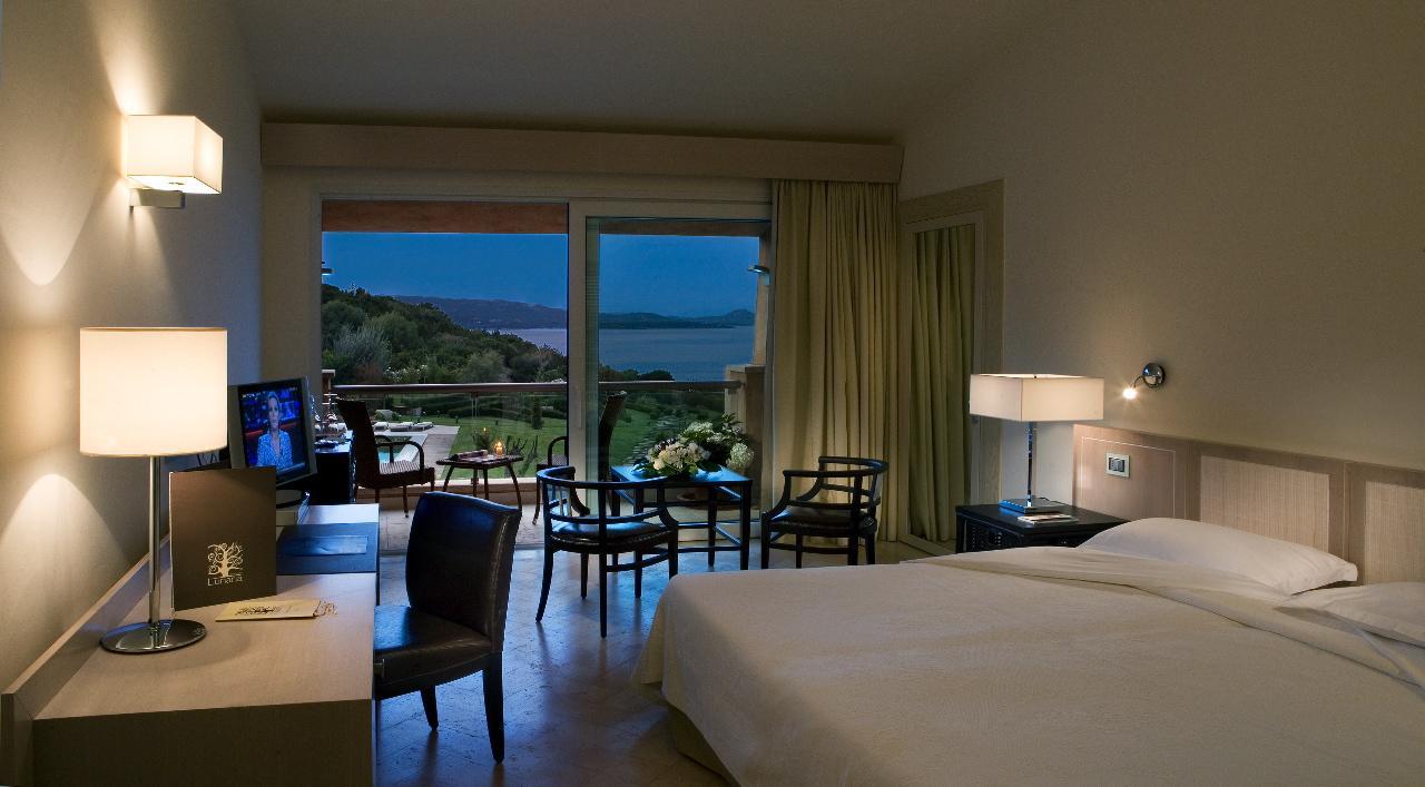 L'Ea Bianca Luxury Resort Baja Sardinia Exterior foto